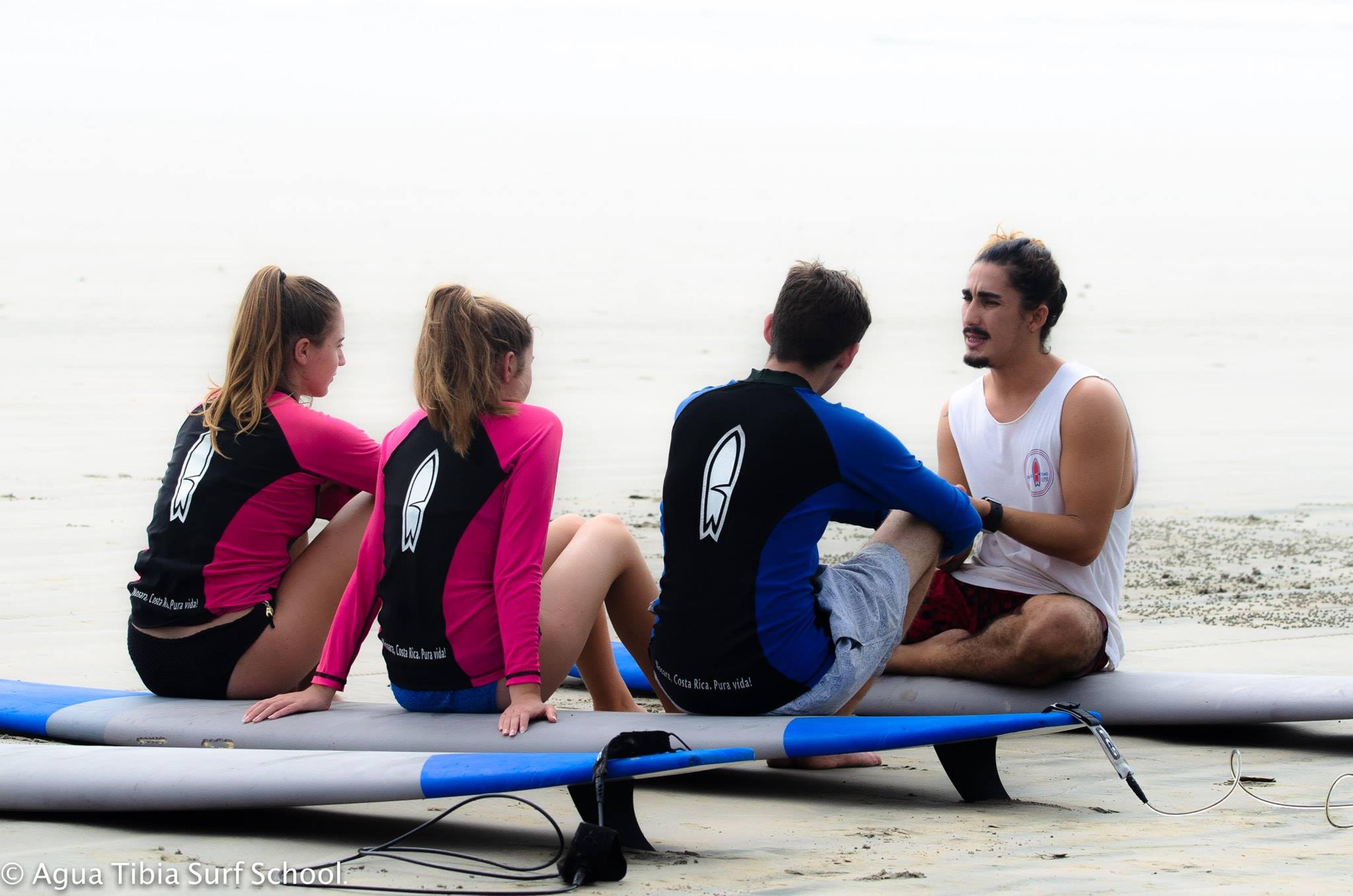 Agua Tibia Surf Lessons